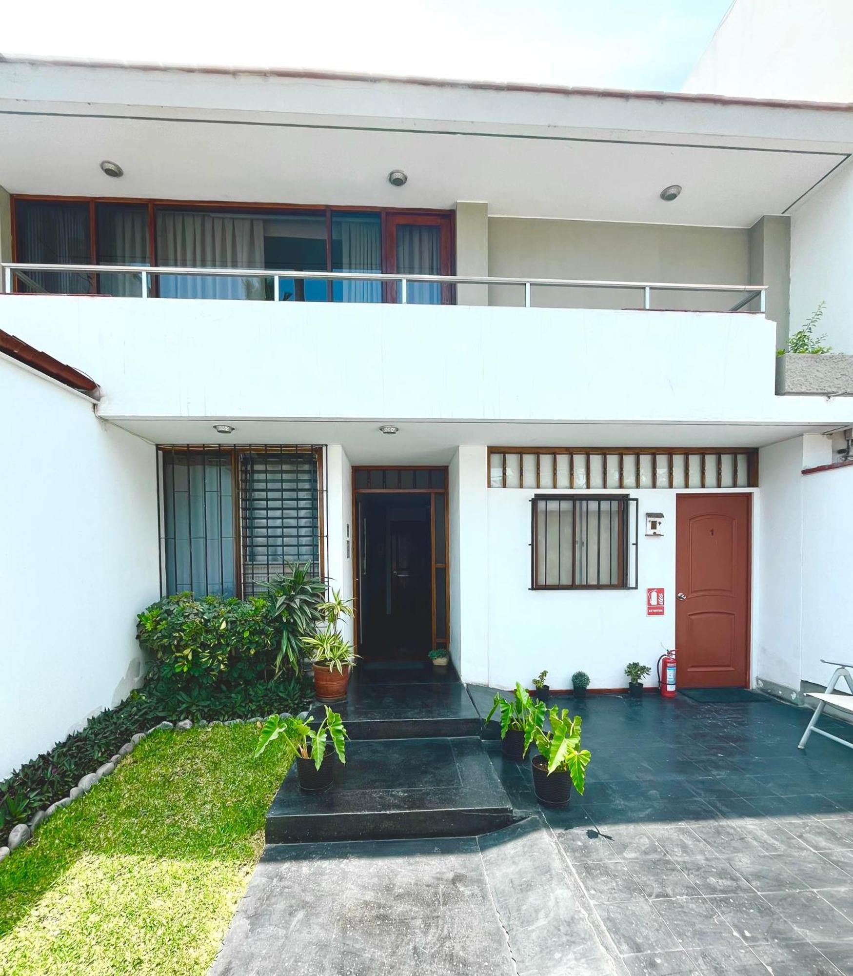 Lima Mini Aparts Monterrico - Cerca Embajada Eeuu Экстерьер фото