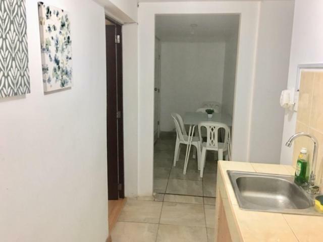 Lima Mini Aparts Monterrico - Cerca Embajada Eeuu Экстерьер фото